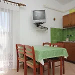 By The Sea Kukljica, Ugljan - 8210