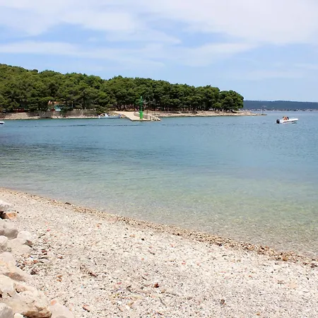 By The Sea Kukljica, Ugljan - 8210 Appartamento *