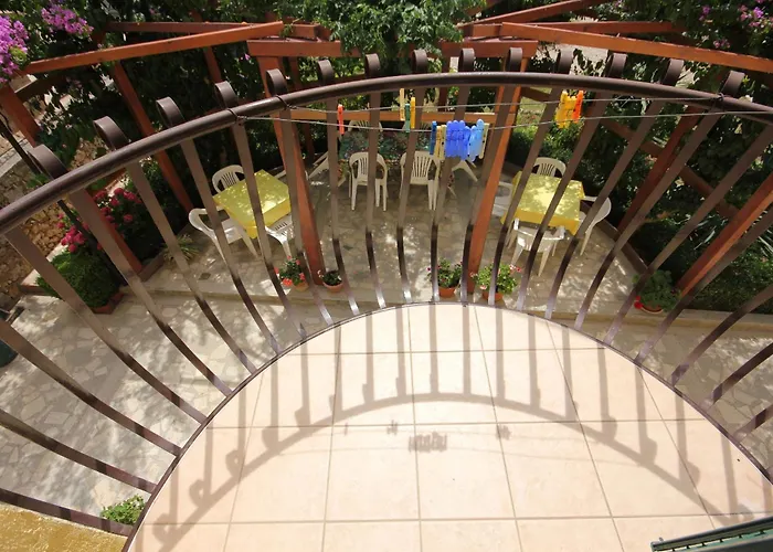 Lägenhet By The Sea Kukljica, Ugljan - 8210